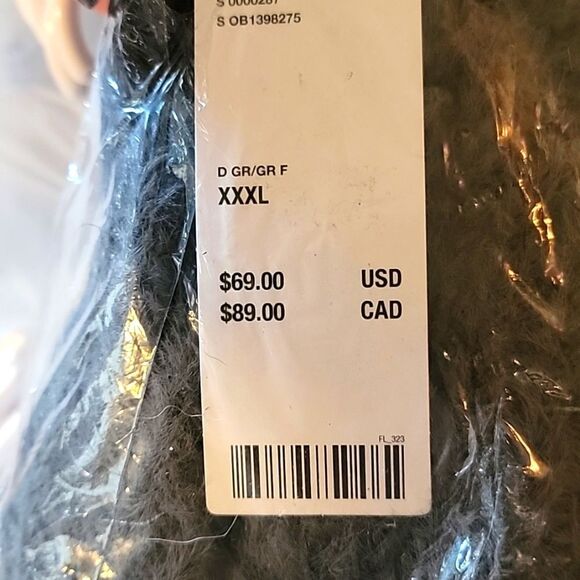 NWT Urban OutfittersâSweater SOFT ANDâLUXURIOUS - Picture 5 of 11